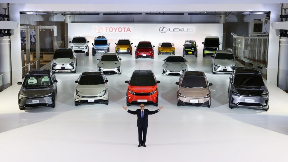 Ông chủ của Toyota công bố cùng lúc 16 mẫu EV gây sốc cho thế giới