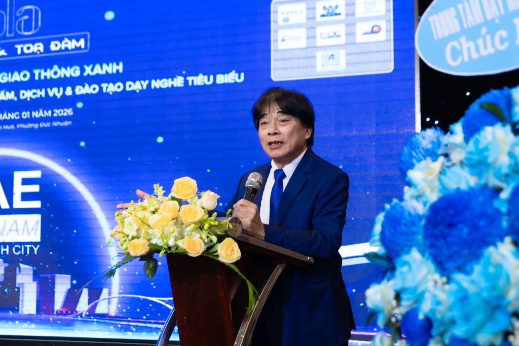 PGS.TS Đỗ Văn Dũng tại buổi Gala