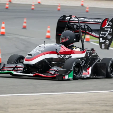 Máy In Form 4L Và Nhựa High Temp Đã Hỗ Trợ Đội Đua Padova In Hệ Thống Làm Mát Và Về Đích Như Thế Nào